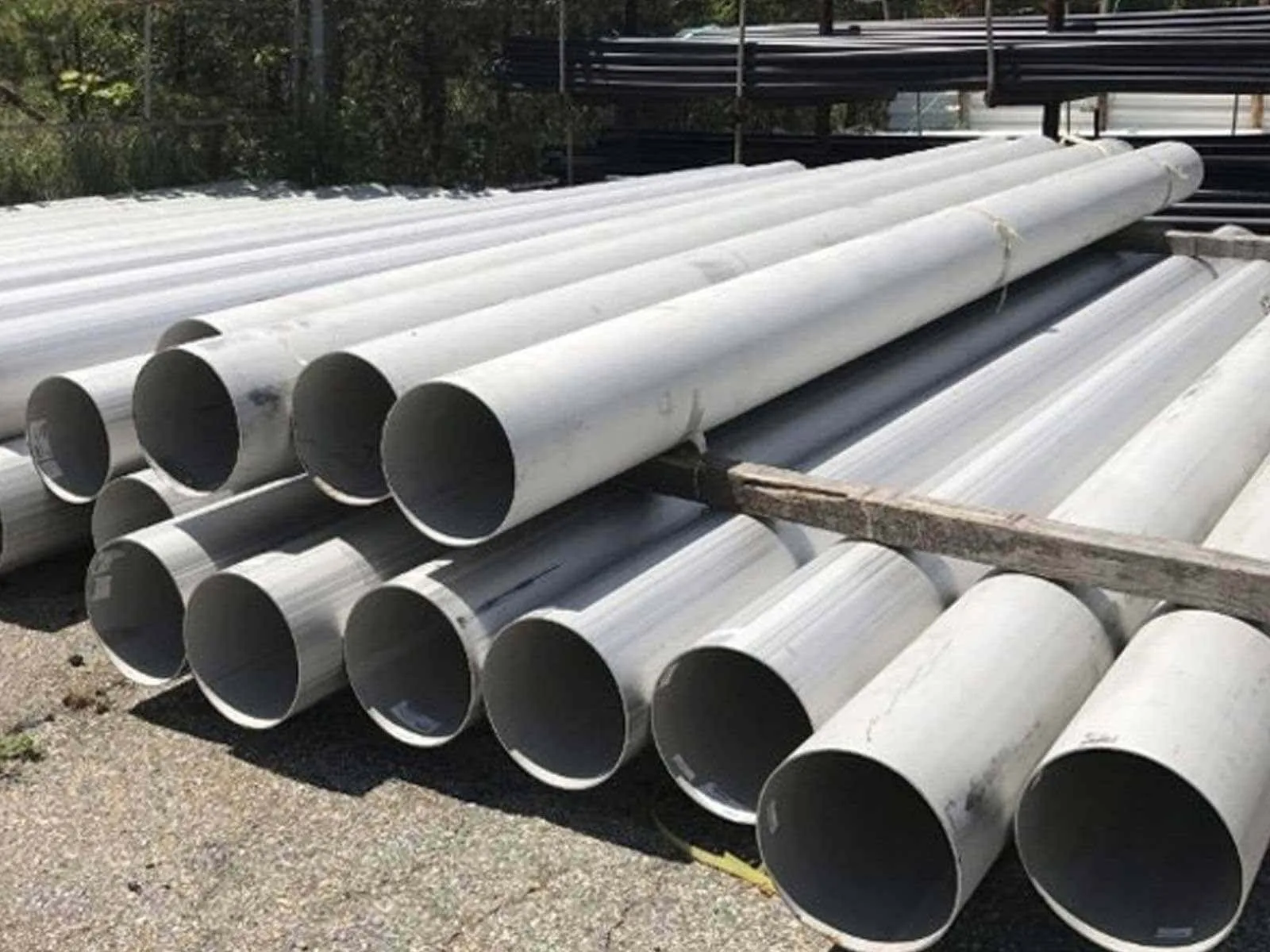Hyper Duplex EFW Pipe Manufacturer Exporter in India